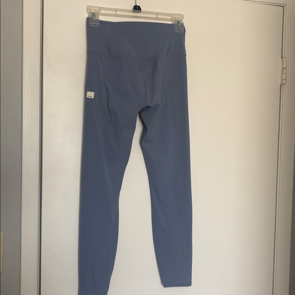NEW Vuori All the Feels Leggings Pant Blue Quartz Size Small - Picture 2 of 6